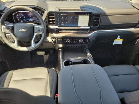 New 2025 Chevrolet Silverado 2500 LT w/ Texas Edition image 10