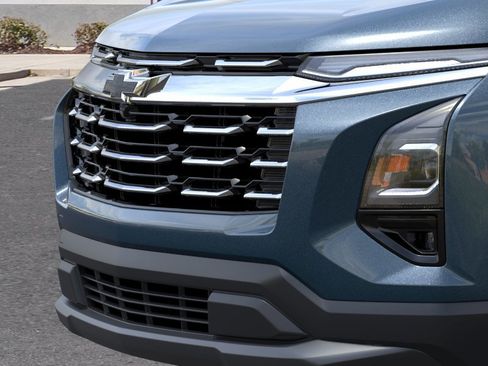 New 2026 Chevrolet Equinox LT FWD image 15