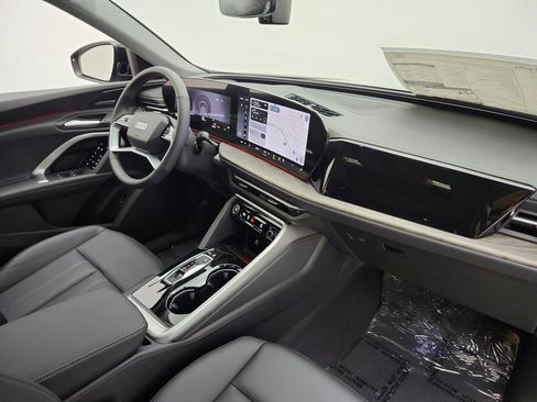 New 2026 Audi Q5 Premium Plus AWD/4WD image 15