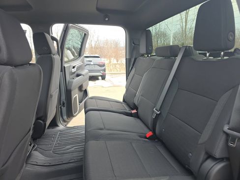 New 2026 GMC Sierra 1500 SLE AWD/4WD image 13