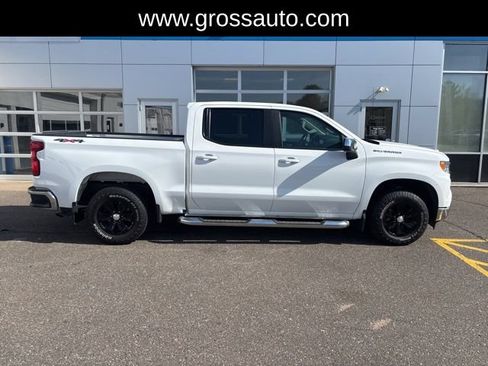 Used 2023 Chevrolet Silverado 1500 LT AWD/4WD image 5