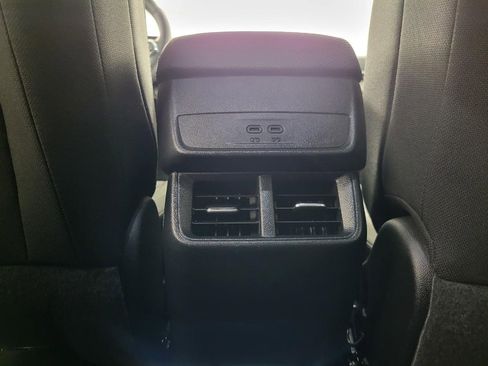 Used 2025 Chevrolet Equinox LT w/ Safety and Technology Package image 22