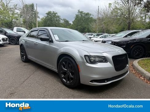 Used 2021 Chrysler 300 Touring w/ Sport Appearance Package RWD image 1