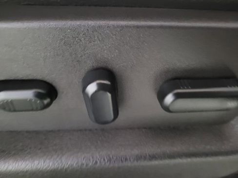 Used 2014 Ford F150 FX4 w/ Equipment Group 402A Luxury image 60