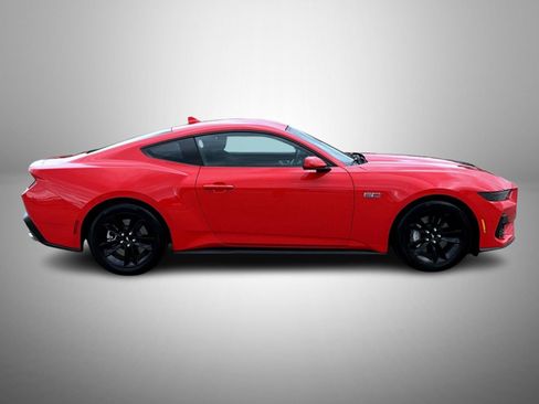 Used 2026 Ford Mustang GT RWD image 4