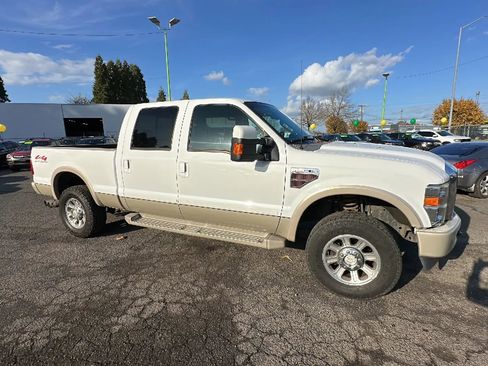 Used 2009 Ford F350 King Ranch image 2