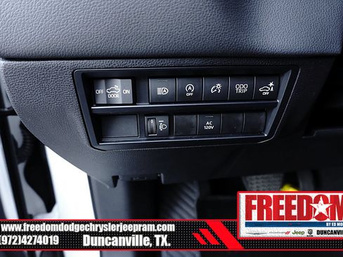 Used 2024 Toyota Tundra Limited w/ Power Package AWD/4WD image 26