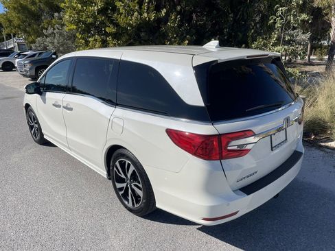 Used 2018 Honda Odyssey Elite image 43