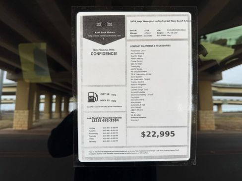 Used 2018 Jeep Wrangler Unlimited Sport S image 32