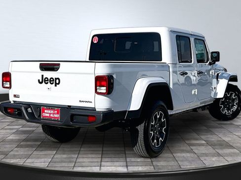 New 2026 Jeep Gladiator Sport image 22