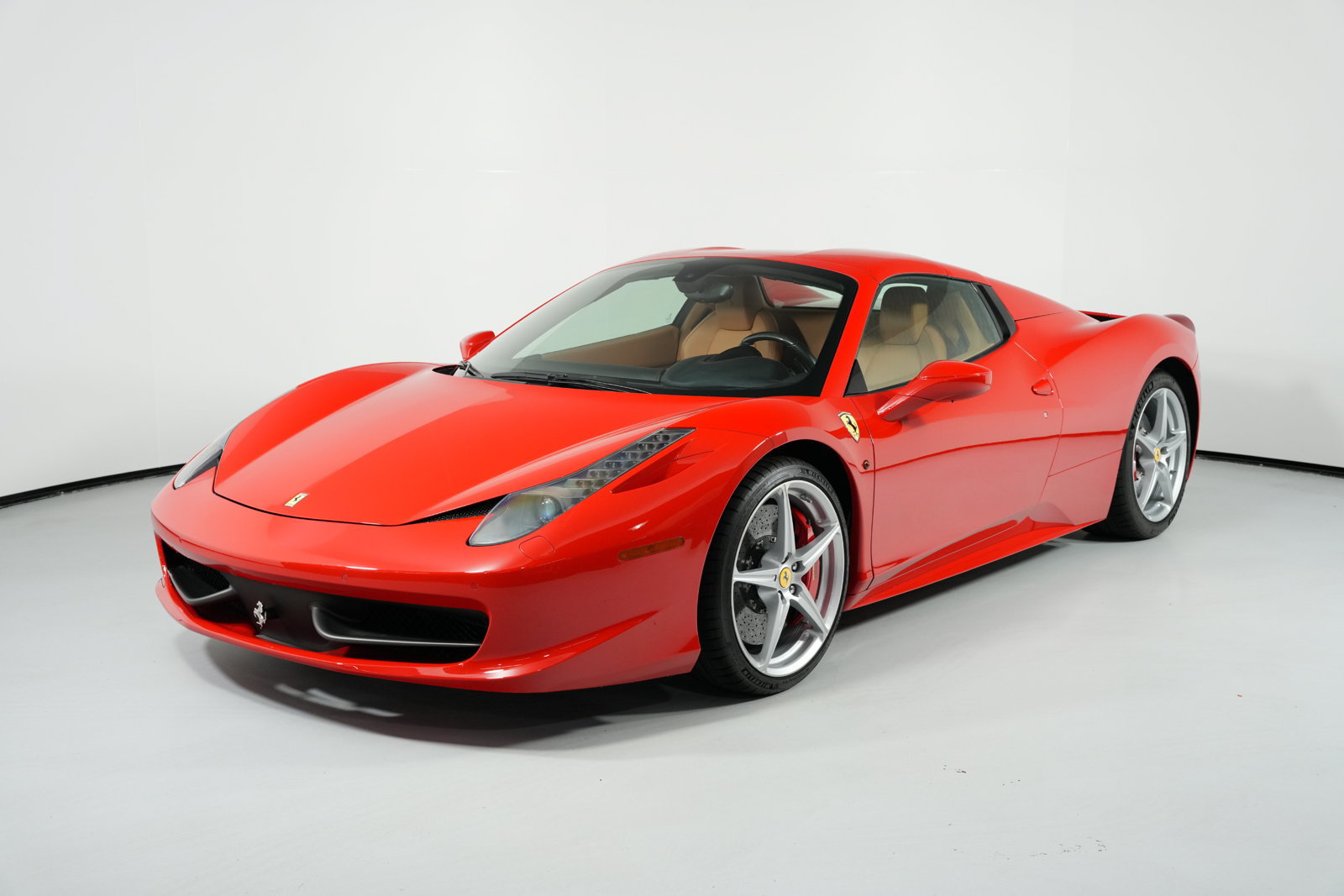 Certified 2012 Ferrari 458 Spider RWD image 6