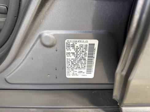 Used 2019 Nissan Rogue SV w/ Sun & Sound Touring Package AWD/4WD image 38