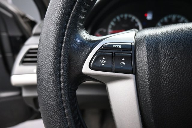 Used 2009 Honda Accord EX-L image 17
