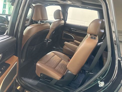 Used 2022 Kia Telluride SX w/ SX Prestige Package AWD/4WD image 25