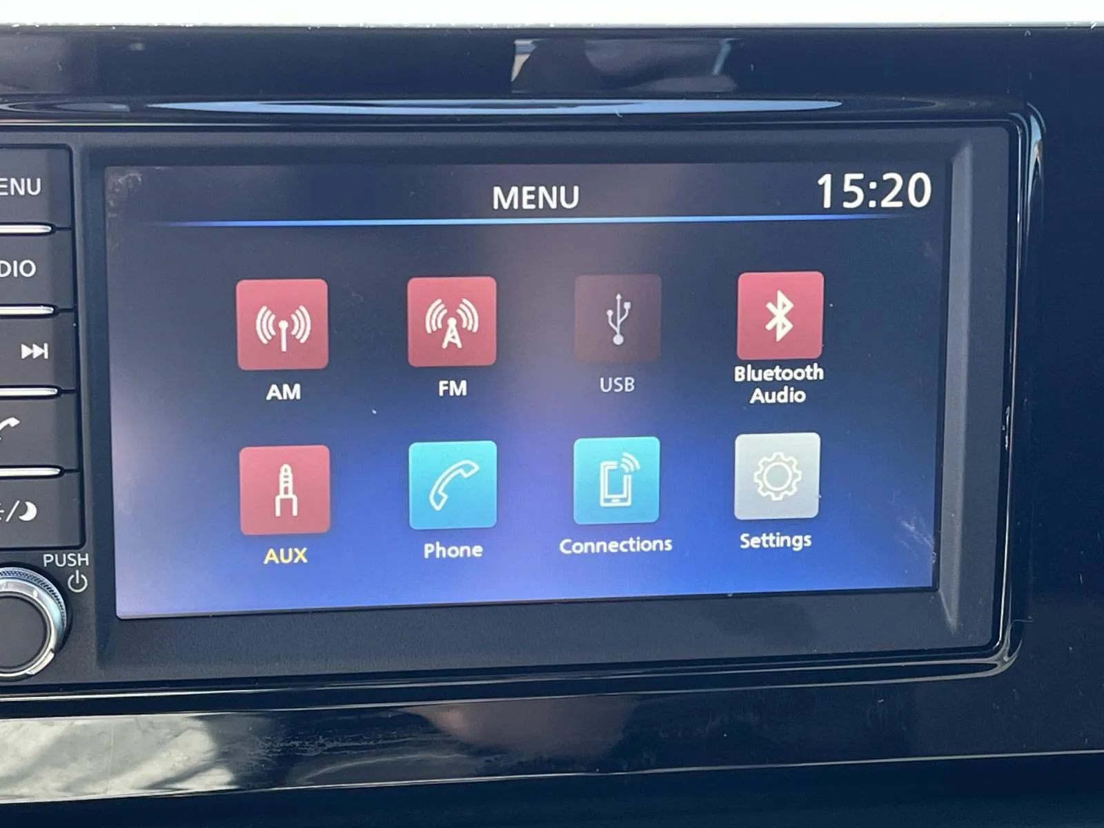 Used 2025 Nissan Kicks S AWD/4WD image 31