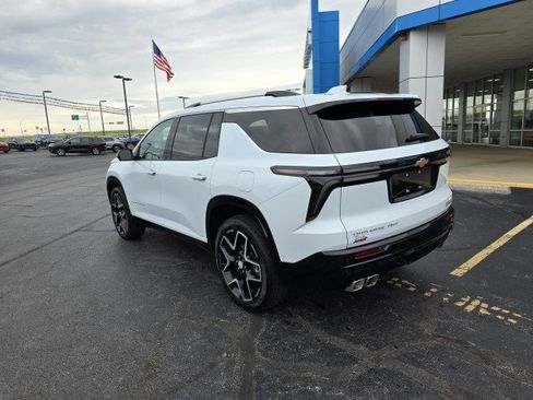 Used 2026 Chevrolet Traverse High Country w/ LPO, Floor Liner Package AWD/4WD image 18