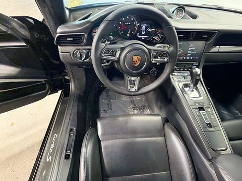 Certified 2019 Porsche 911 Turbo S AWD/4WD image 16
