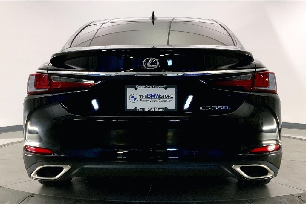 Used 2025 Lexus ES 350 Ultra Luxury w/ Accessory Package (Z2) FWD image 3