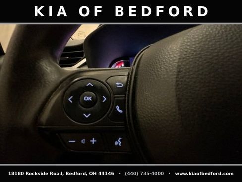 Used 2023 Toyota RAV4 LE AWD/4WD image 16