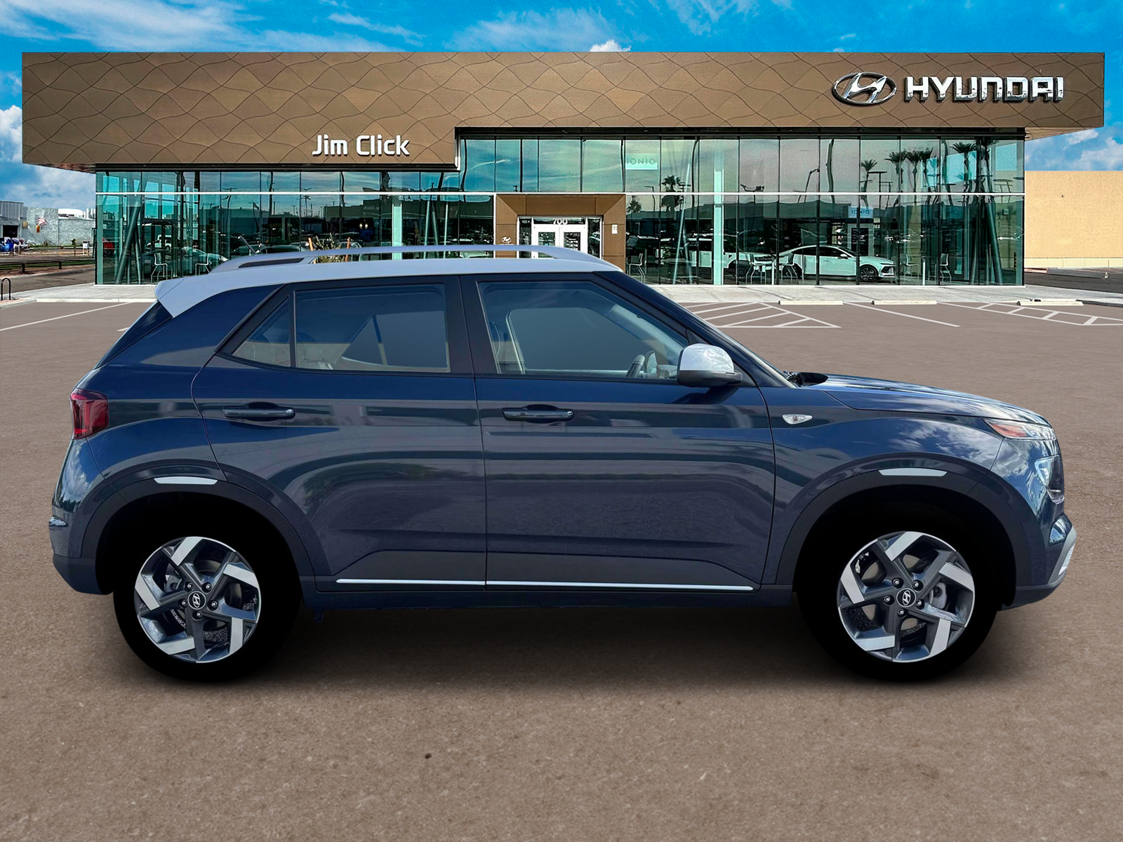 New 2026 Hyundai Venue SEL FWD image 9
