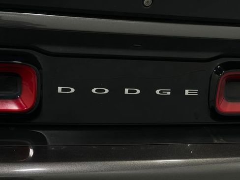 Used 2019 Dodge Challenger R/T Scat Pack w/ Shaker Package image 41