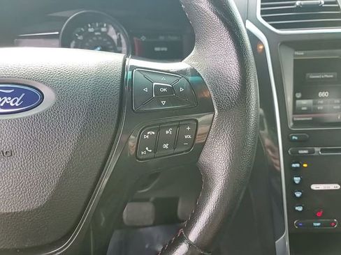 Used 2016 Ford Explorer Sport image 17