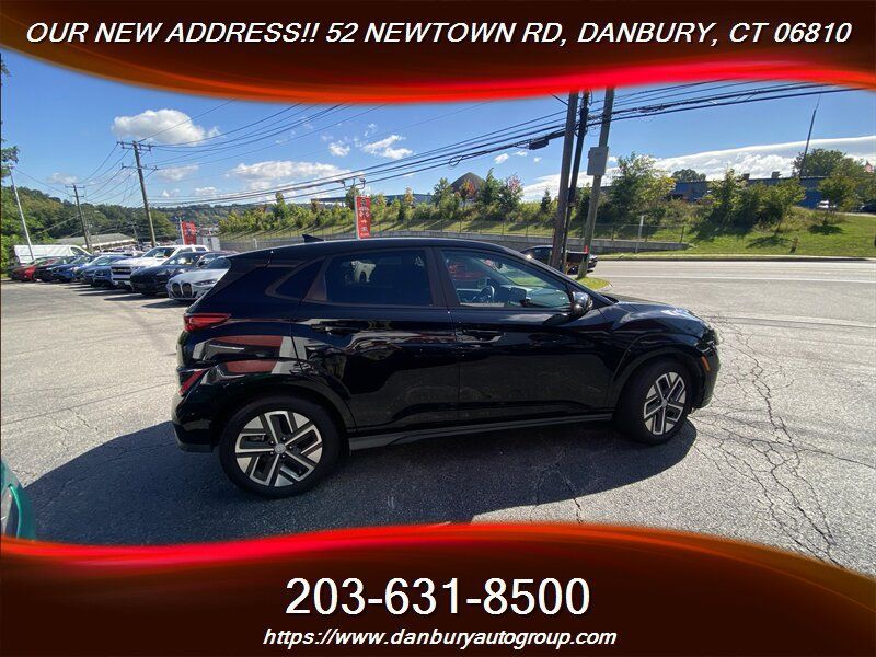 Used 2023 Hyundai Kona SEL w/ Cargo Package FWD image 10