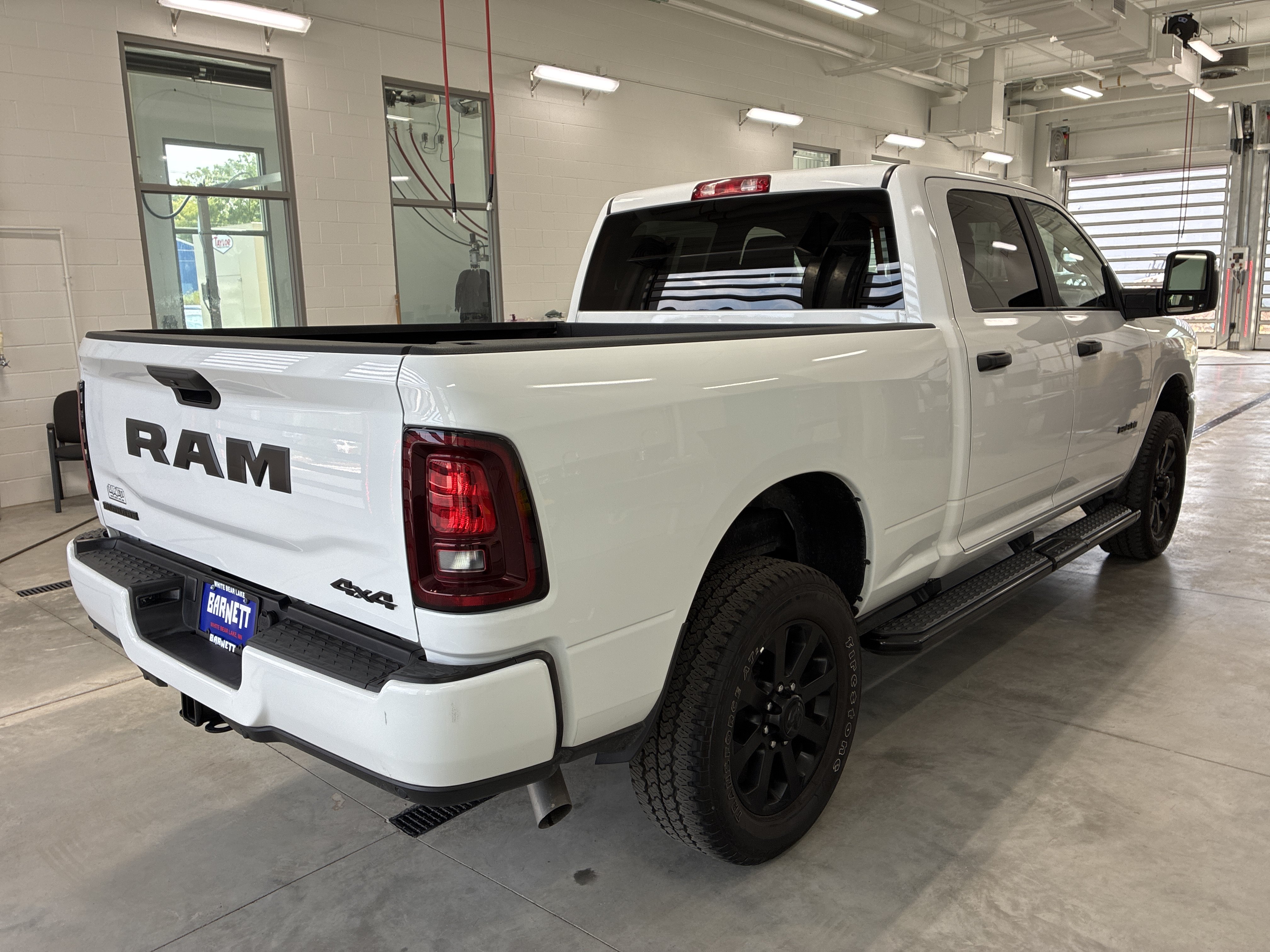 Certified 2025 RAM 2500 Big Horn AWD/4WD image 5