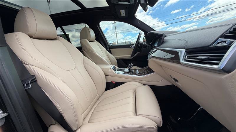 Used 2020 BMW X5 xDrive40i w/ Convenience Package AWD/4WD image 38
