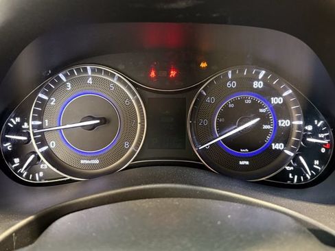 Used 2017 INFINITI QX80 4WD w/ Driver Assistance Package image 5