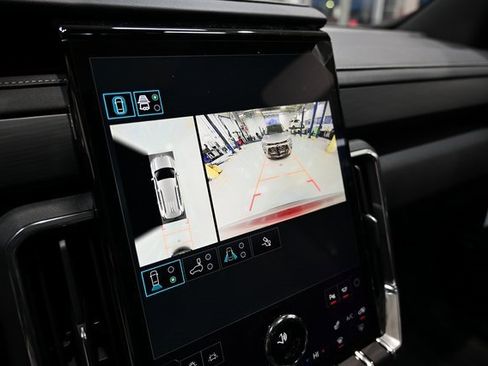 New 2026 GMC Acadia Elevation w/ Black Edition image 17