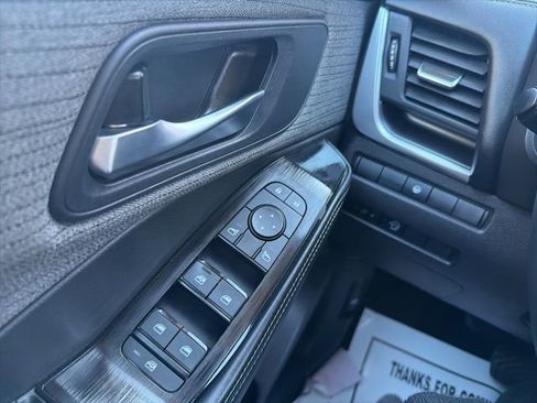 Used 2023 Nissan Rogue SV image 24