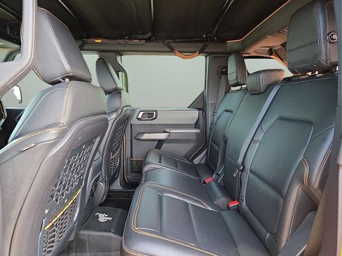 Certified 2021 Ford Bronco Badlands AWD/4WD image 10