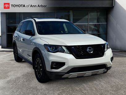 Used 2020 Nissan Pathfinder SL