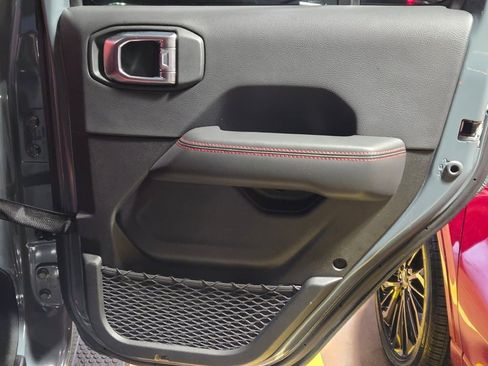 Used 2024 Jeep Wrangler Unlimited Rubicon 392 image 10