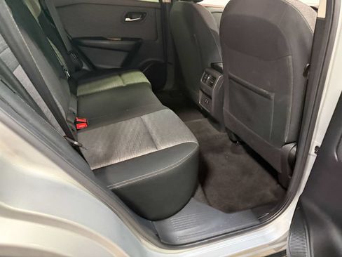 Used 2023 Nissan Rogue SV AWD/4WD image 64