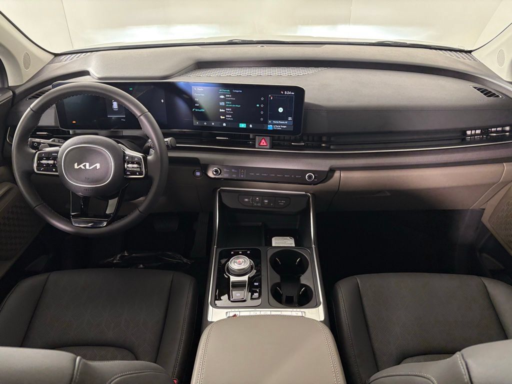 New 2026 Kia Carnival EX FWD image 33