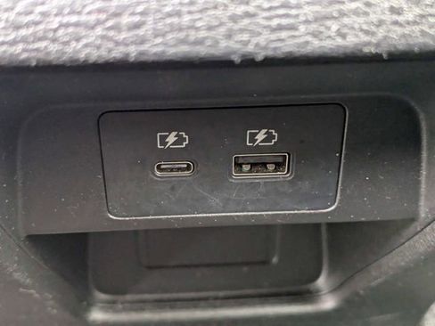 Used 2024 Mitsubishi Outlander SE FWD image 15