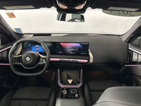 Used 2025 BMW X3 xDrive30i w/ Premium Package image 22