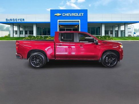Used 2023 Chevrolet Silverado 1500 RST AWD/4WD image 7