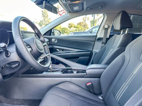 Used 2023 Hyundai Elantra Blue w/ Preferred Accessory Package FWD image 18