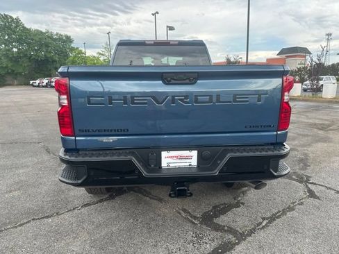 New 2026 Chevrolet Silverado 2500 Custom w/ Custom Value Package AWD/4WD image 4