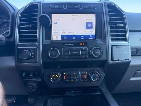 Used 2021 Ford F350 XLT w/ XLT Premium Package AWD/4WD image 14