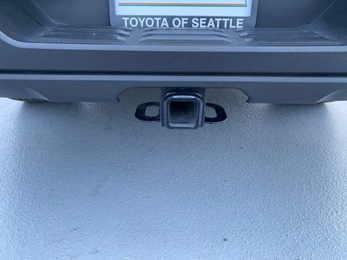 Used 2022 Toyota Tundra Limited w/ TRD Off-Road Package AWD/4WD image 9