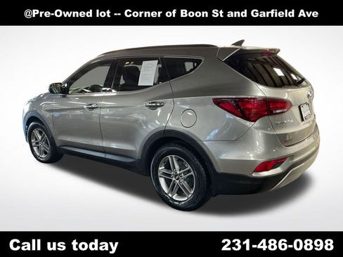 Used 2018 Hyundai Santa Fe Sport w/ 2.4L Value Package 02 FWD image 3