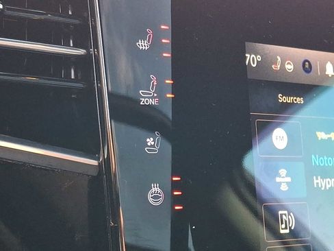 Used 2023 Jeep Wagoneer Series II image 27