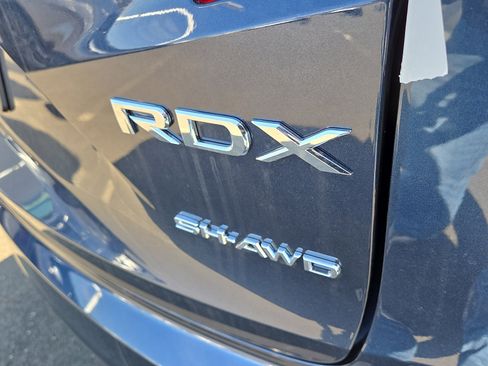 New 2026 Acura RDX SH-AWD image 5