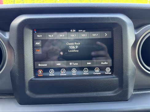 Used 2023 Jeep Wrangler Sport AWD/4WD image 23