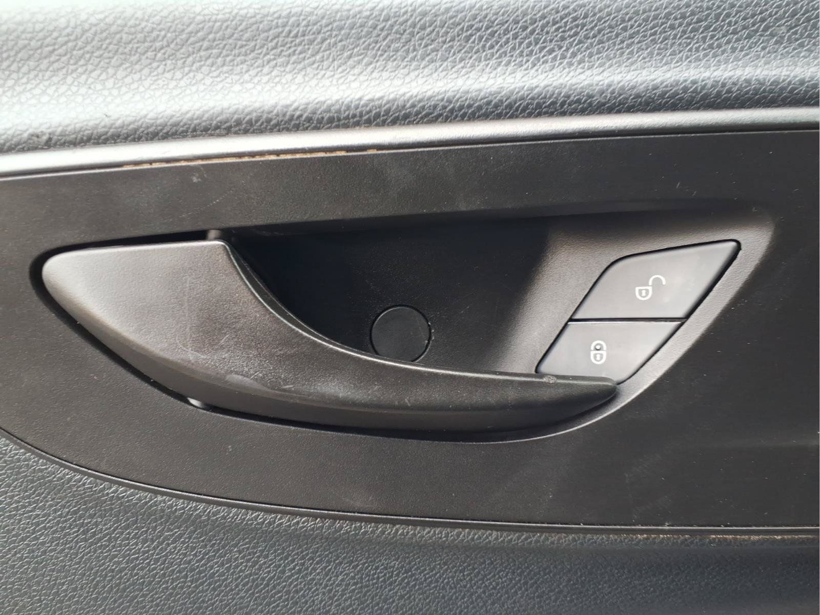 Used 2019 Mercedes-Benz Sprinter 144 image 13