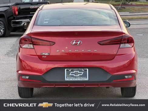 Used 2020 Hyundai Elantra SE FWD image 7